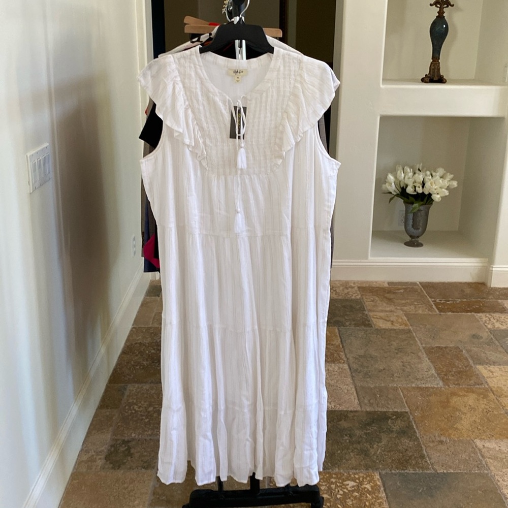 Style & Co Shimmer Dress - white - size XXL. - Picture 1 of 5